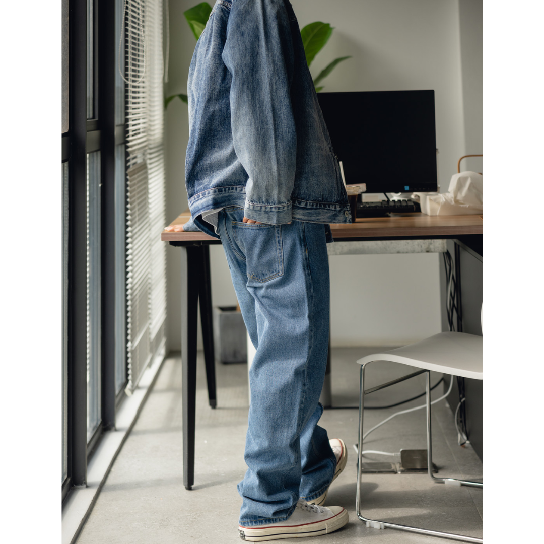 ウォッシュドデニム　ストレートパンツ　N1399