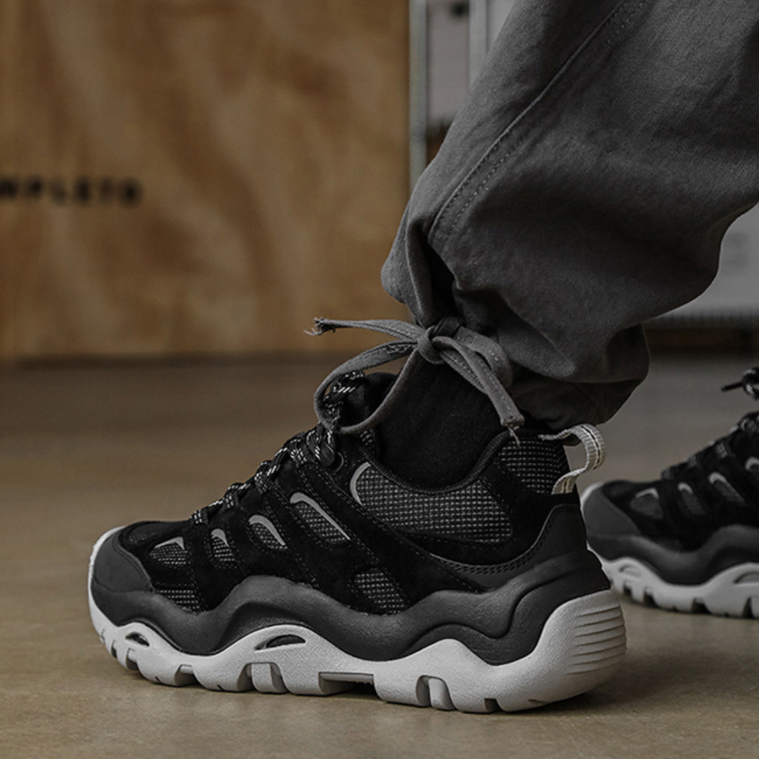 エアメッシュ　アーバン　スニーカー　N1108