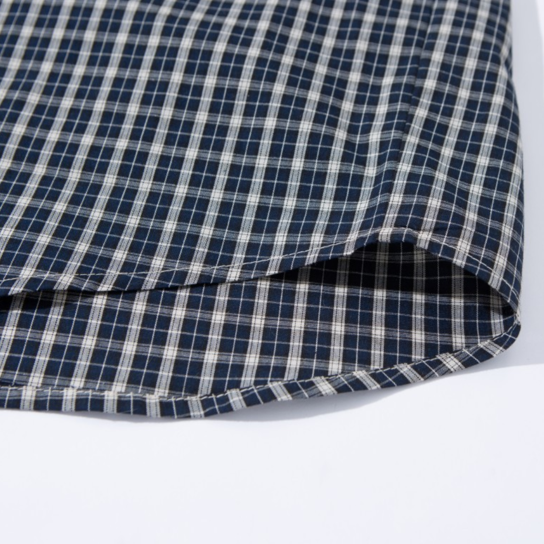 モダンチェック　ボタンダウンシャツ　N1035