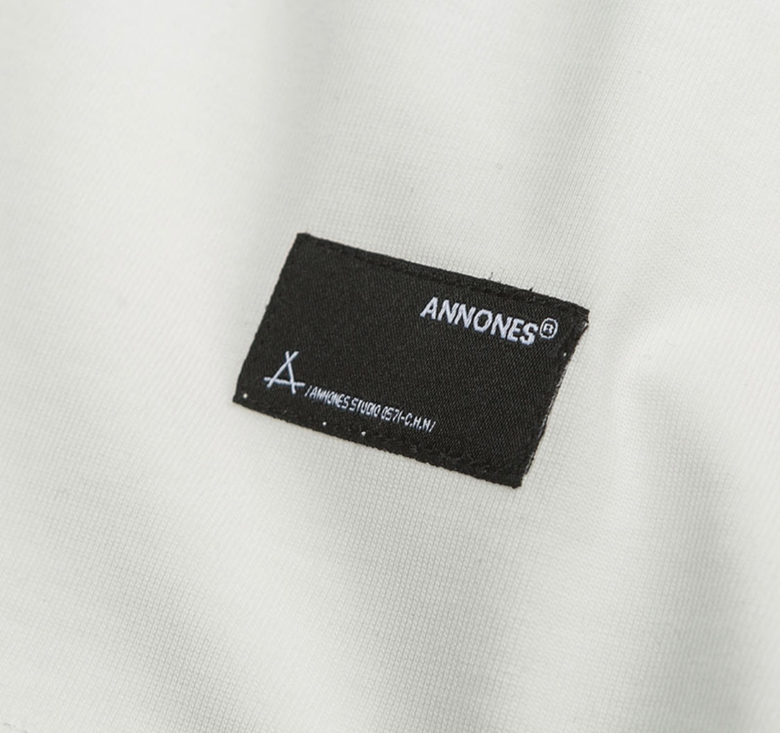 ジップポケット付き　Tシャツ　N211