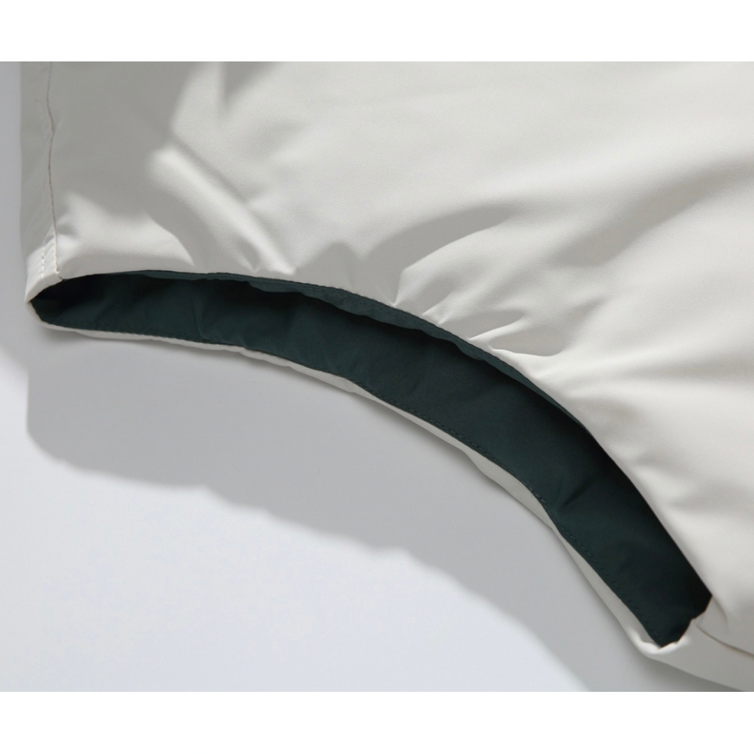 ホワイトダウン　マウンテン　ベスト　N831