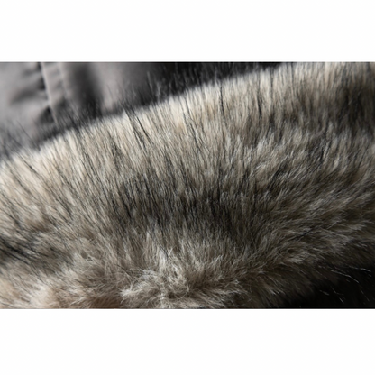 ホワイトダックダウン　ファー付きフードジャケット　N885