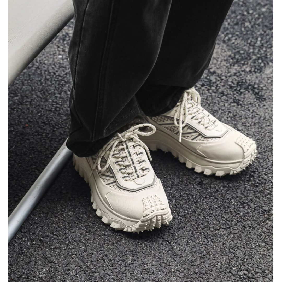 ニードルソール　スニーカー　N1132