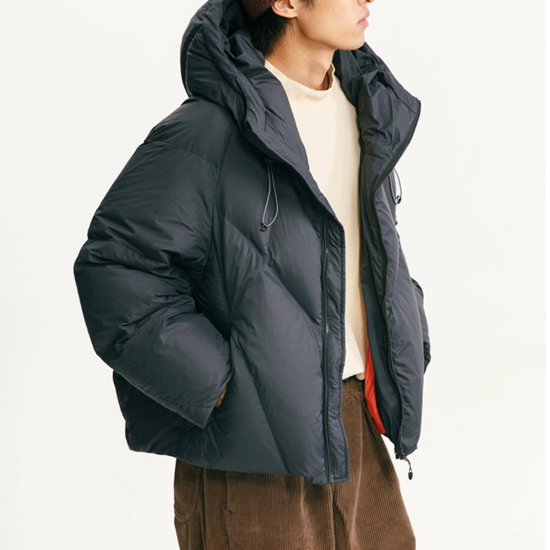 ホワイトダウン　ナイロン　フードジャケット　N955