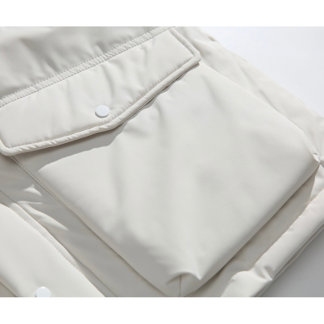 ホワイトダウン　マウンテン　ベスト　N831