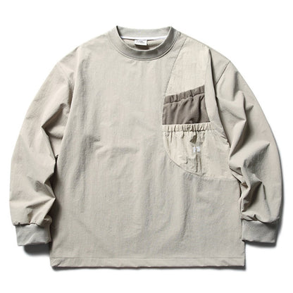 Gathered pocket nylon pullover B907