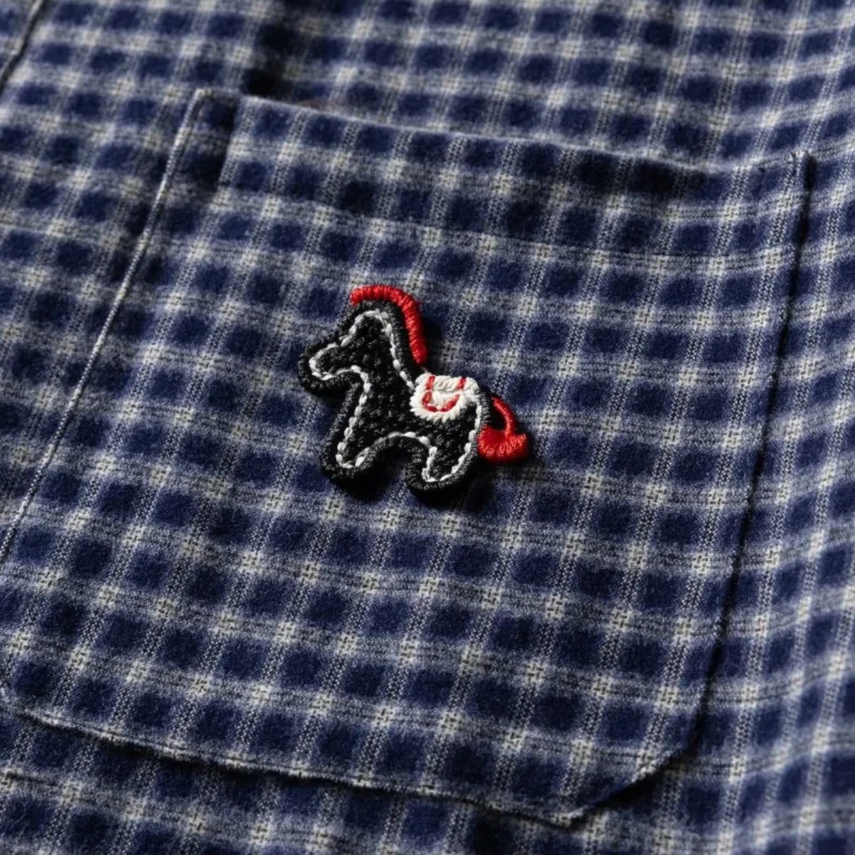 ワンポイント刺繍　ギンガムチェック　レギュラーシャツ　N1940