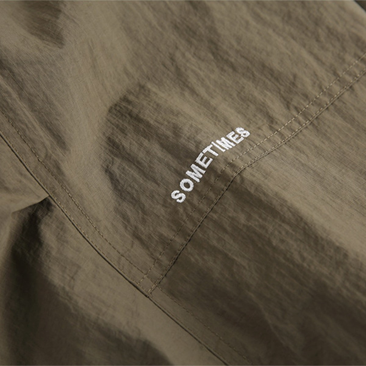 裏起毛　ナイロン　パラシュートワイドパンツ　N1989