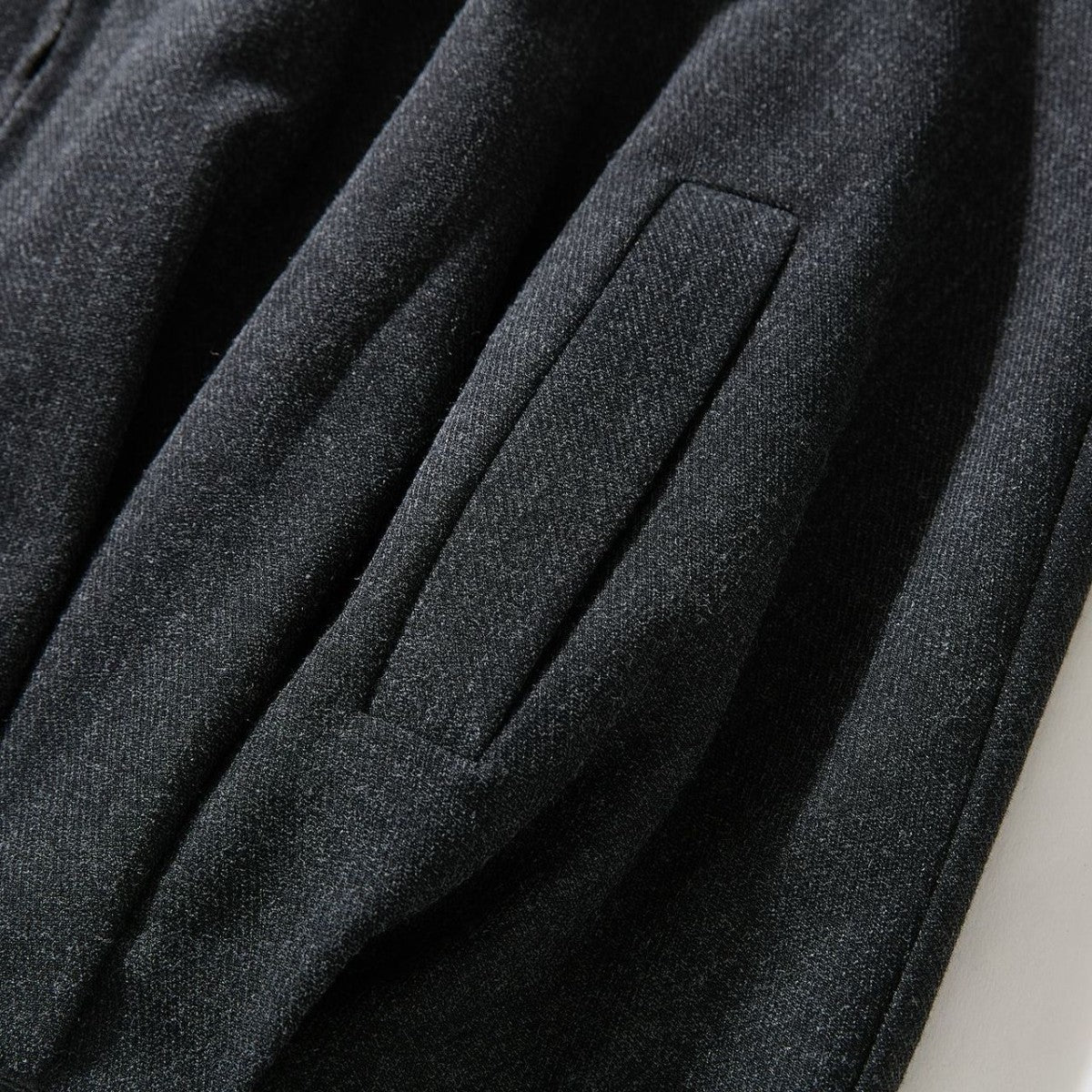 ヘムタック　ストレッチブルゾン　N2041